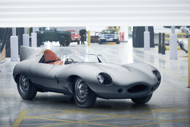 Illustration for article titled Jaguar Is Building Brand New D-Types So I Guess I Can Die Happy